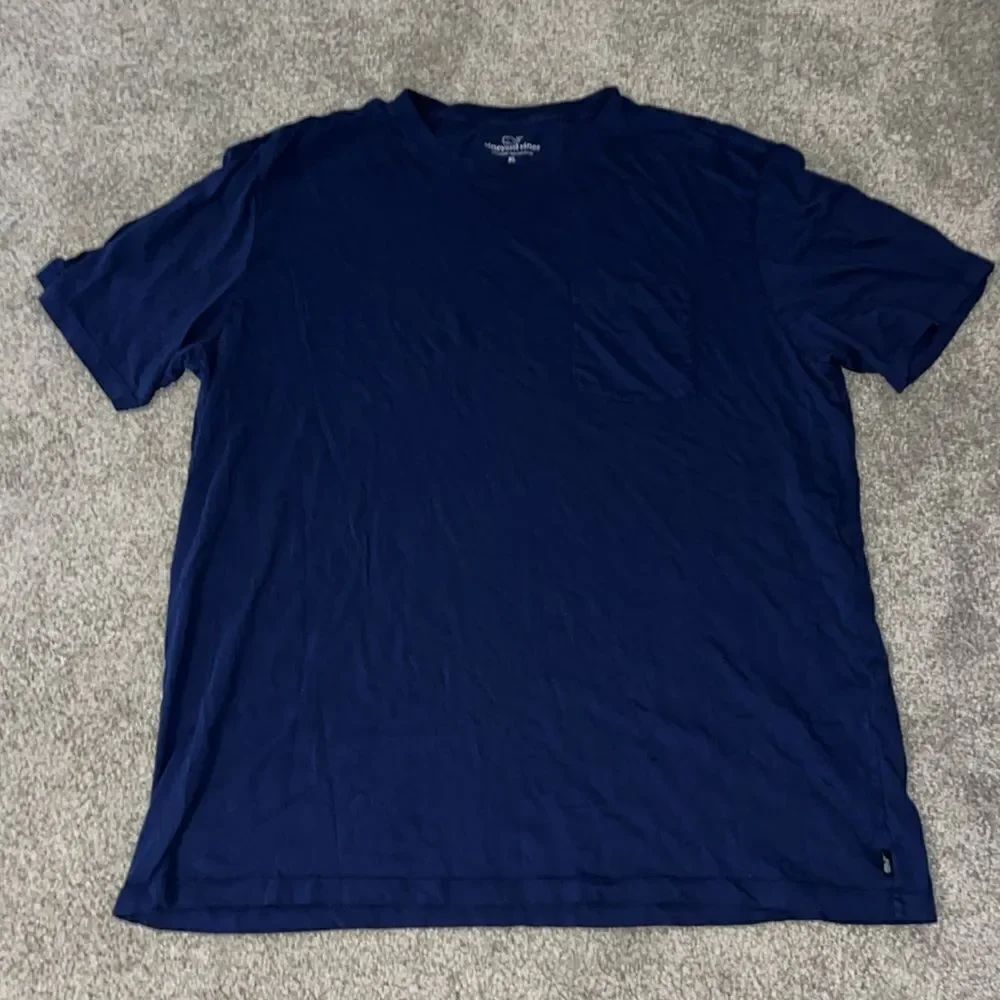 Vineyard vines whale soft cotton blue pocket summer short sleeve t shirt XL